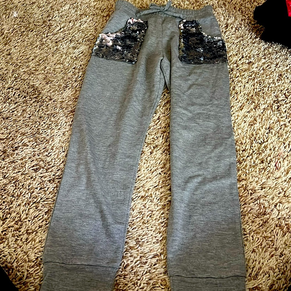 NWT Neon Soul girl light weight sweatpants
